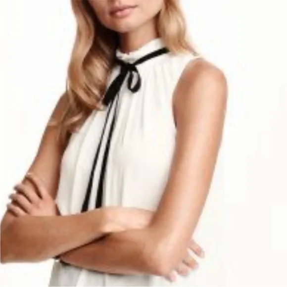 Ann Taylor Cream Blouse With Black Neck Tie - Picture 1 of 8